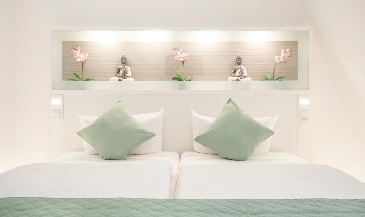 Hotel Bedpark Stellingen 3*